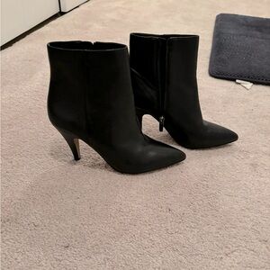 Vince Camuto Nandi Black Leather Booties - Size 7